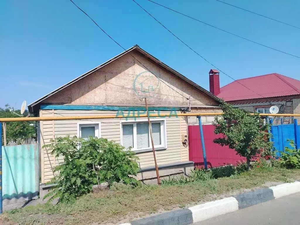 Дом в Белгородская область, Новый Оскол Колхозная ул. (49 м) - Фото 0