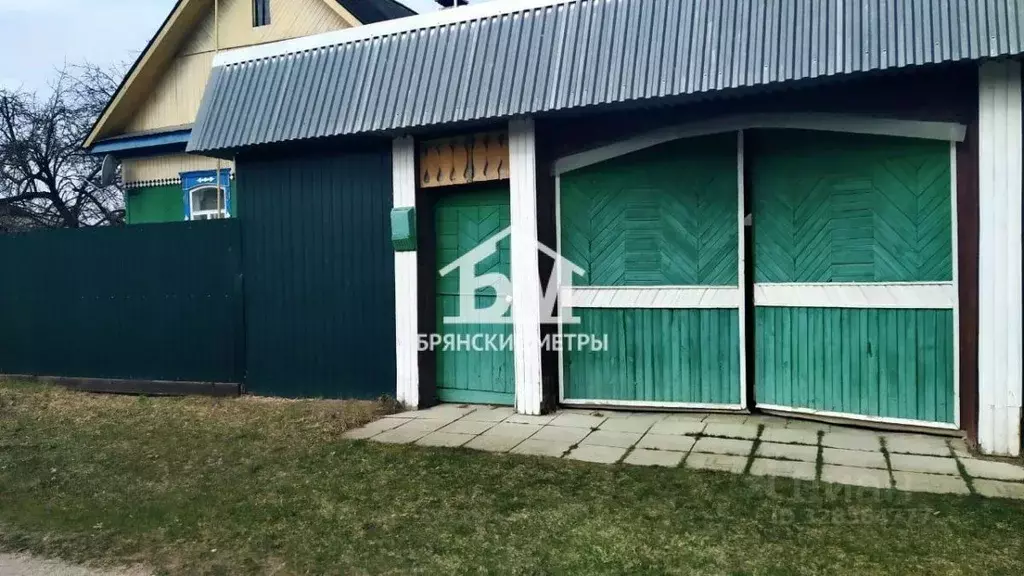 Дом в Брянская область, Суземский район, Холмечское с/пос, пос. ... - Фото 1