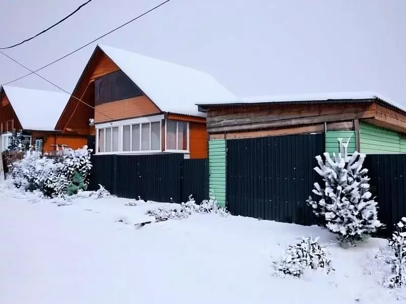 Дом в Иркутская область, Иркутский муниципальный округ, с. Хомутово ... - Фото 1