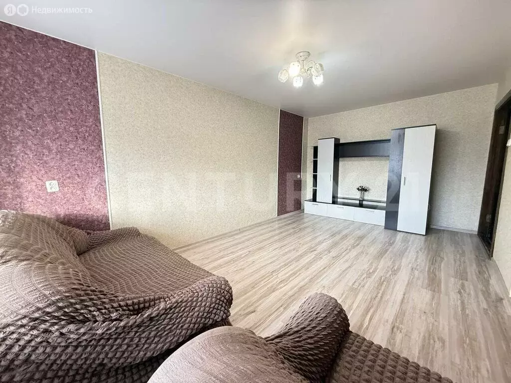 2-комнатная квартира: Севастополь, Казачья улица, 10 (50 м) - Фото 1