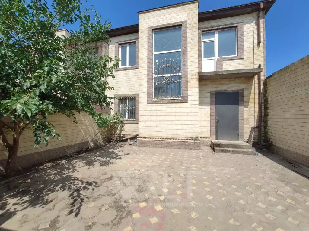 Дом в Дагестан, Каспийск ул. Маячная, 8 (139 м) - Фото 1