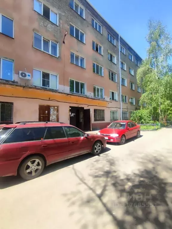 Комната Омская область, Омск ул. 4-я Транспортная, 54 (17.0 м) - Фото 0