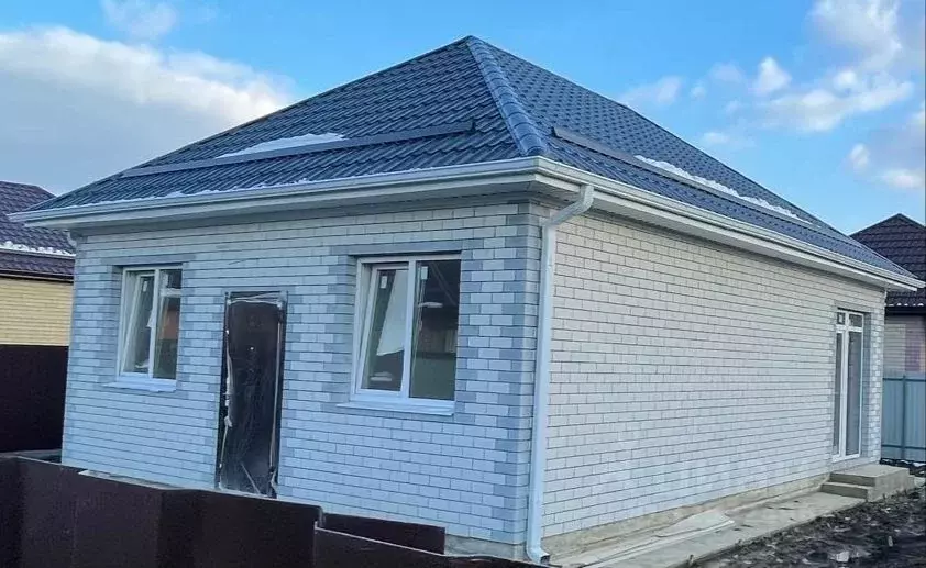 Дом в Краснодарский край, Краснодар пос. Индустриальный, ул. ... - Фото 1