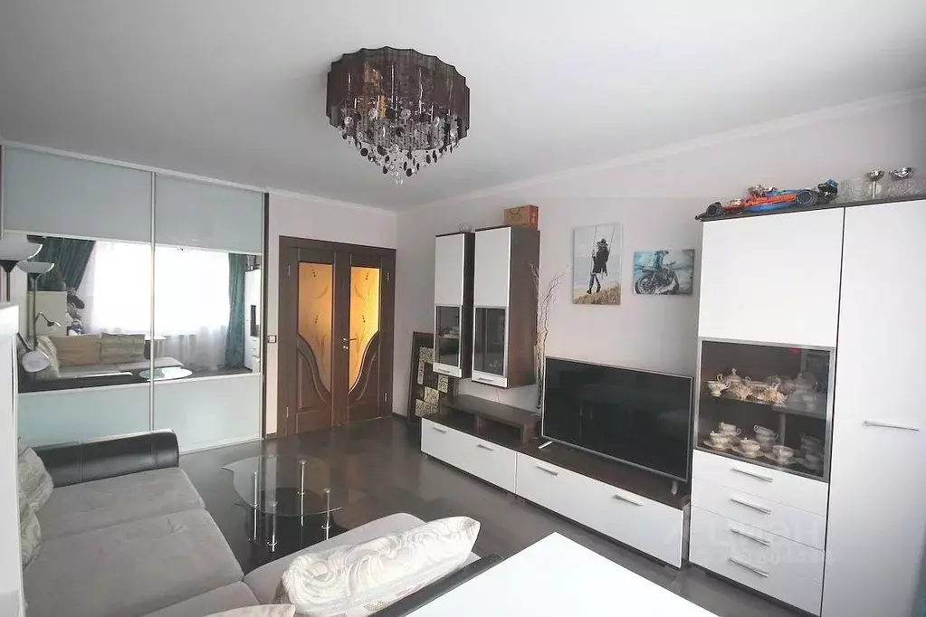 Квартира, 3 комнаты, 77.4 м - Фото 1