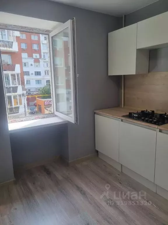 1-к кв. Самарская область, Самара ул. Водников, 46 (33.0 м) - Фото 1