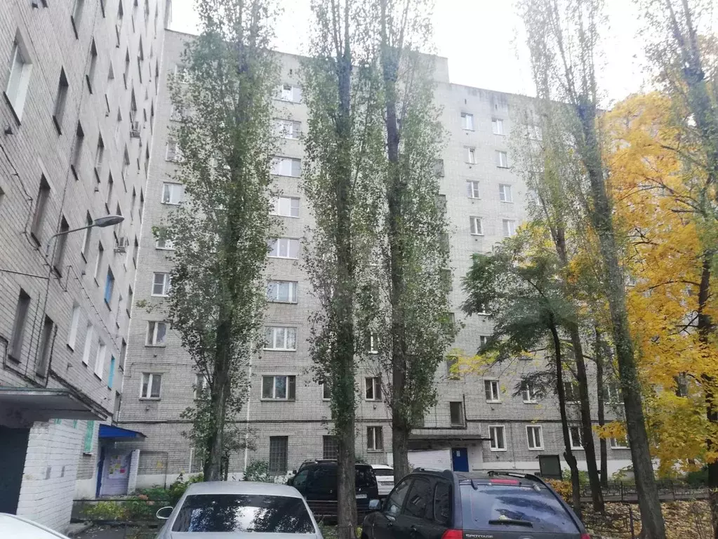 Доля в 2-к. квартире, 48,1 м, 8/9 эт. - Фото 1