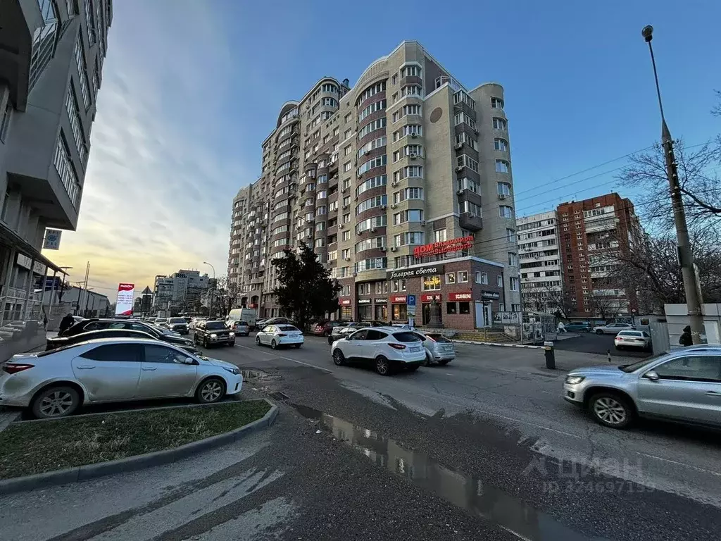 Торговая площадь в Адыгея, Майкоп Пионерская ул. (713 м) - Фото 1