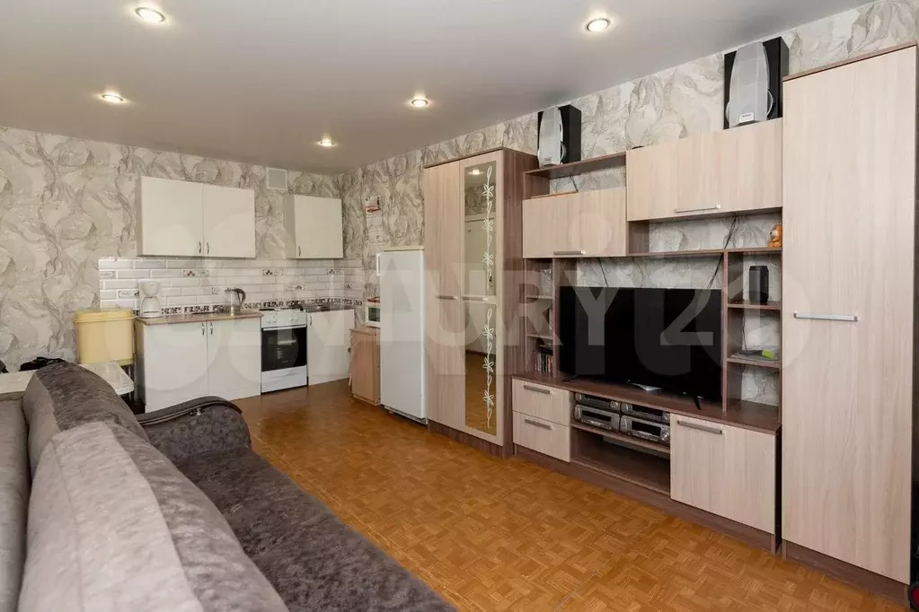Комната 17 м в 3-к., 4/5 эт. - Фото 0