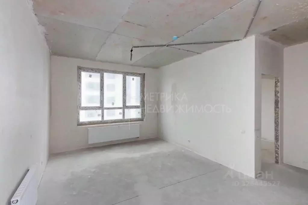 2-к кв. Тюменская область, Тюмень ул. Братьев Бондаревых, 5 (65.5 м) - Фото 1