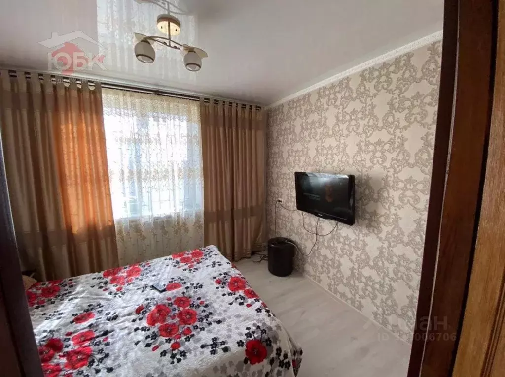2-к кв. Крым, Сакский район, с. Митяево ул. Советская, 3 (42.3 м) - Фото 1
