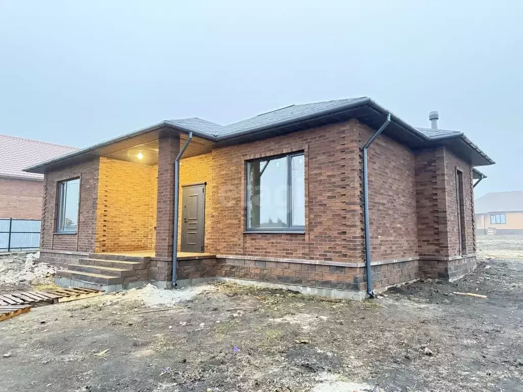 Дом в Белгородская область, Белгородский район, с. Стрелецкое ул. ... - Фото 0