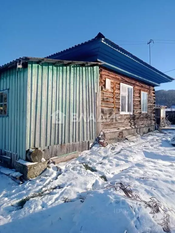 Дом в Алтайский край, Солонешенский район, с. Солонешное Комсомольская ... - Фото 1