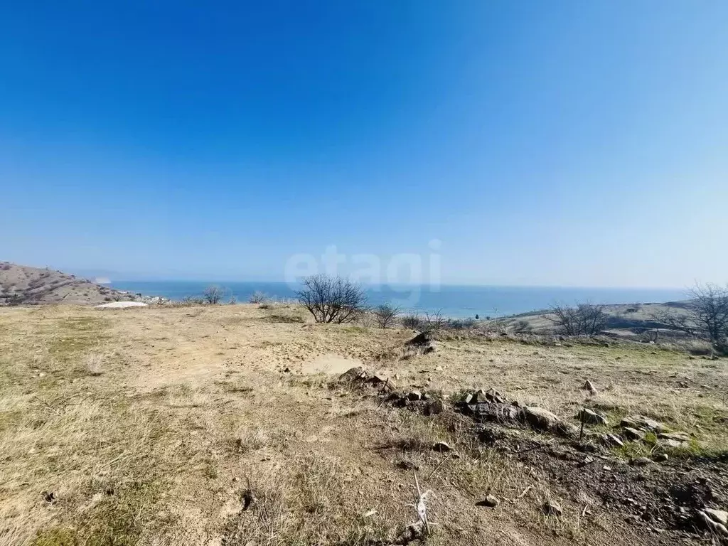 Участок в Крым, Алушта муниципальный округ, с. Приветное  (4.0 сот.) - Фото 1