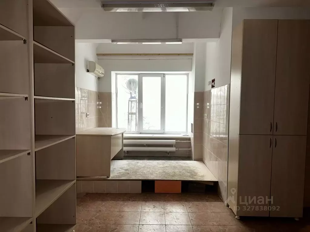 Помещение свободного назначения в Волгоградская область, Волгоград ул. ... - Фото 1