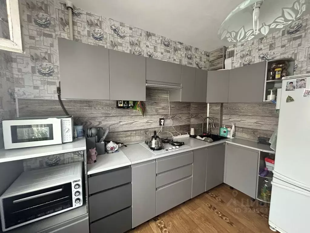 4-к кв. Пермский край, Пермь ул. Липатова, 18 (86.0 м) - Фото 1