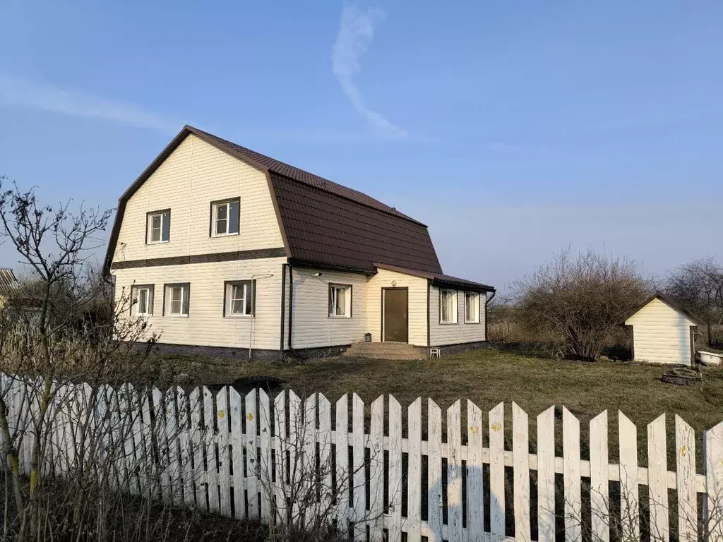 Дом в Курская область, Курский район, Бесединский сельсовет, д. ... - Фото 1