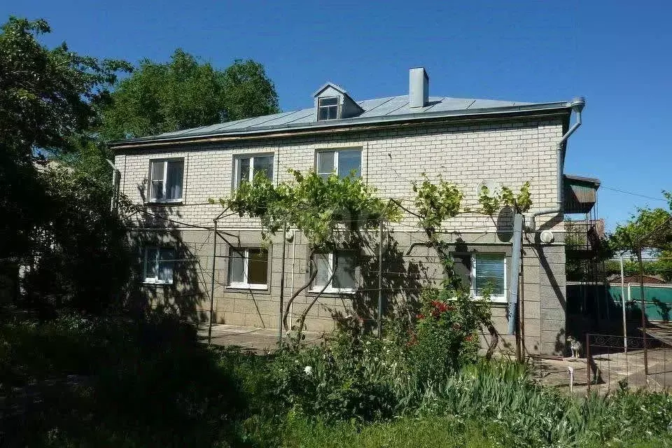 Дом в Ставропольский край, Светлоград г. Петровский муниципальный ... - Фото 1