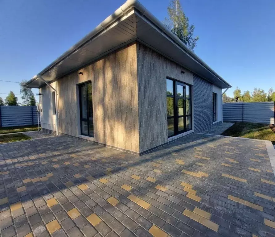 Дом в Курская область, Октябрьский район, Большедолженковский ... - Фото 2