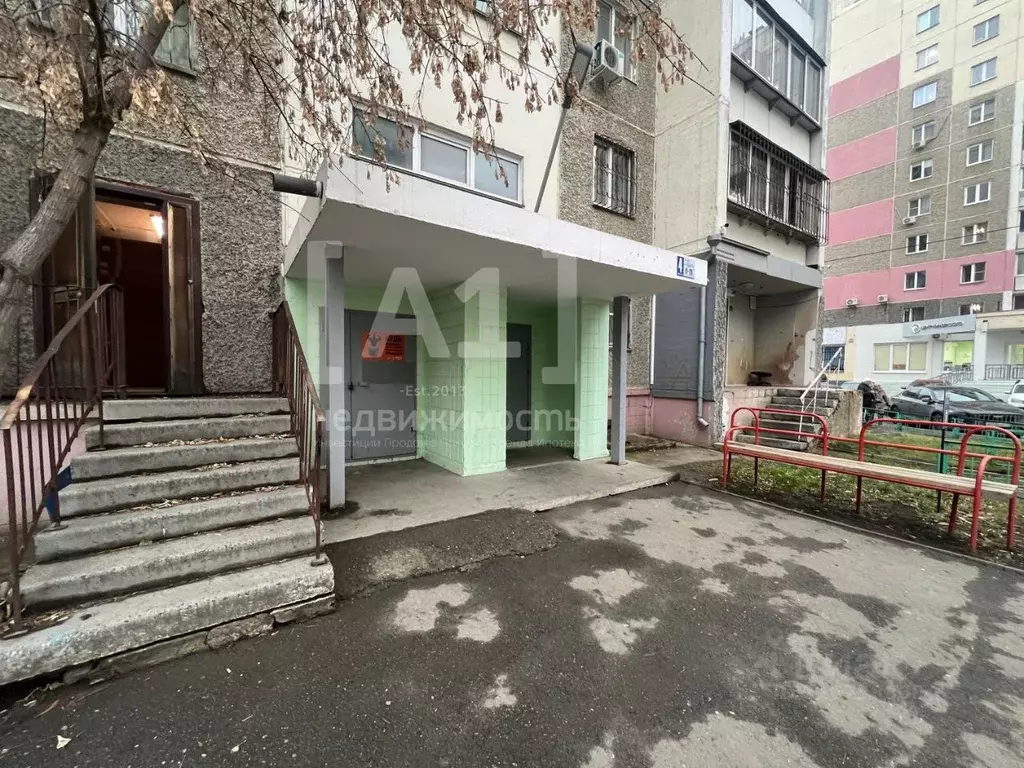 Помещение свободного назначения в Челябинская область, Челябинск ул. ... - Фото 1