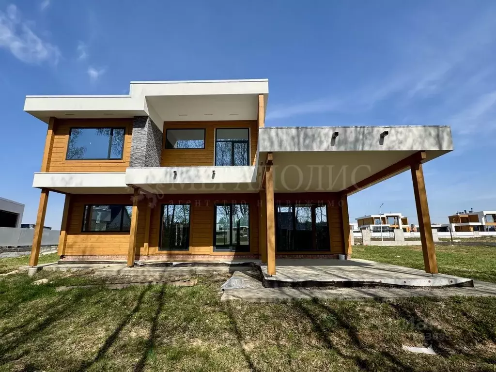Коттедж в Московская область, Наро-Фоминский городской округ, д. ... - Фото 1