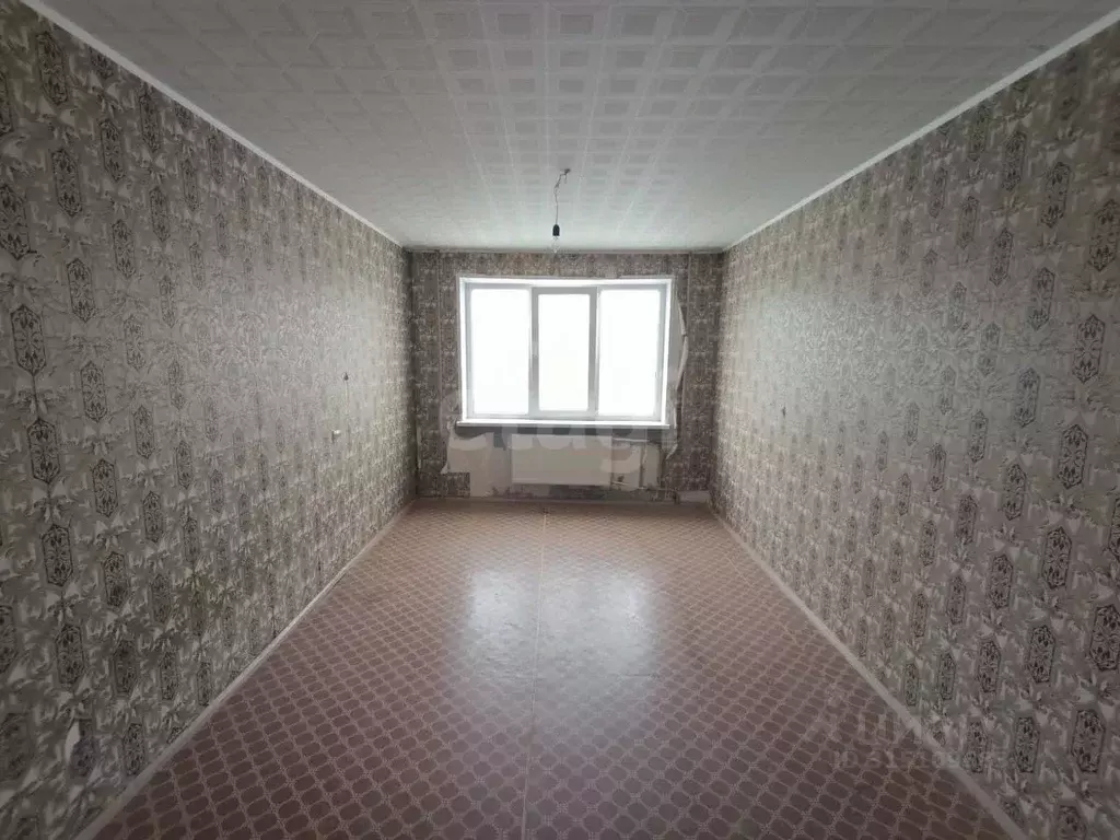 3-к кв. Псковская область, Псков Западная ул., 21А (64.6 м) - Фото 0