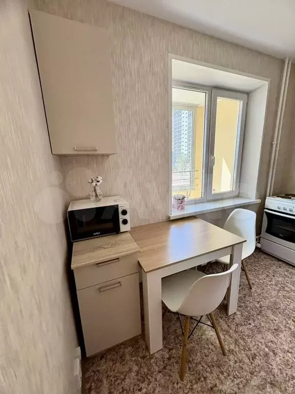 1-к. квартира, 37 м, 1/18 эт. - Фото 1