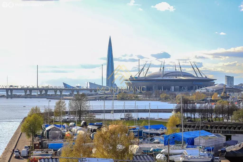 5-комнатная квартира: Санкт-Петербург, Петровская коса, 6к1 (217 м) - Фото 0