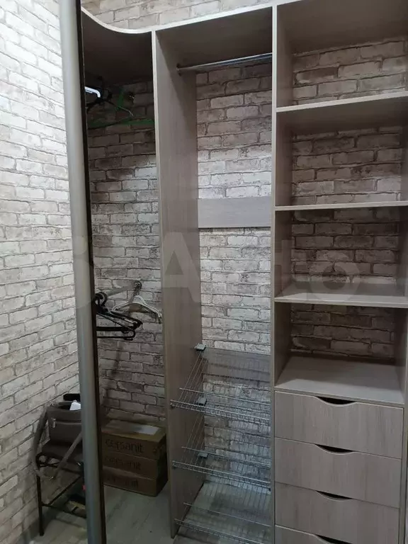 1-к. квартира, 42 м, 2/3 эт. - Фото 1