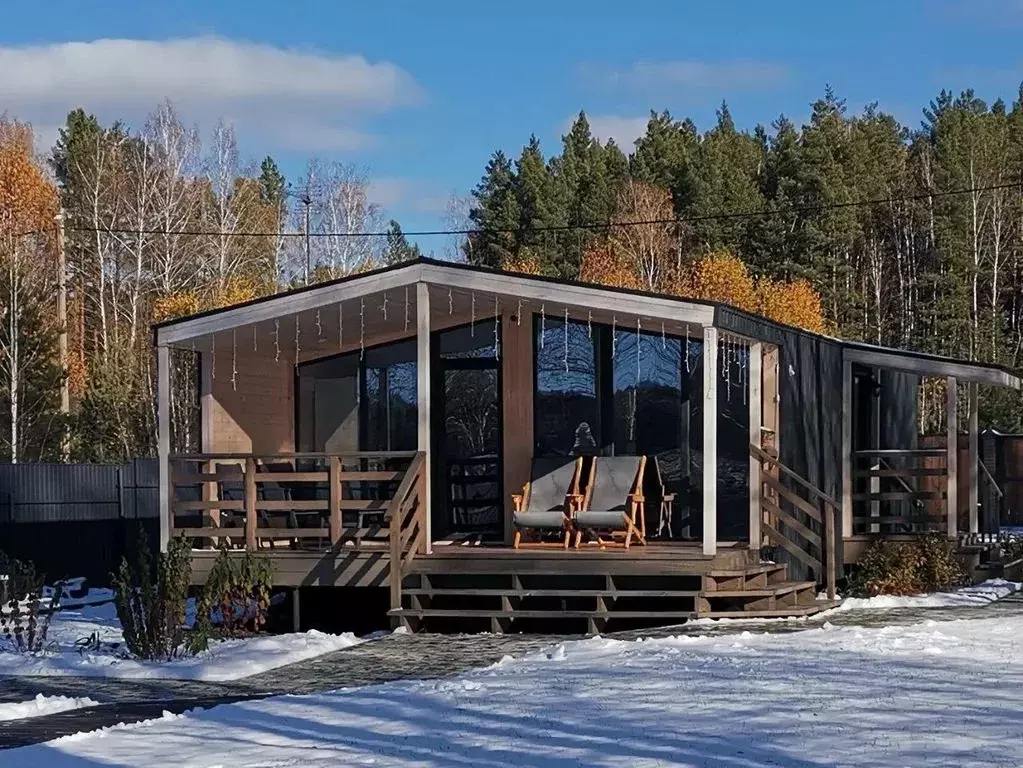 Дом в Свердловская область, Сысертский муниципальный округ, Брусника ... - Фото 1