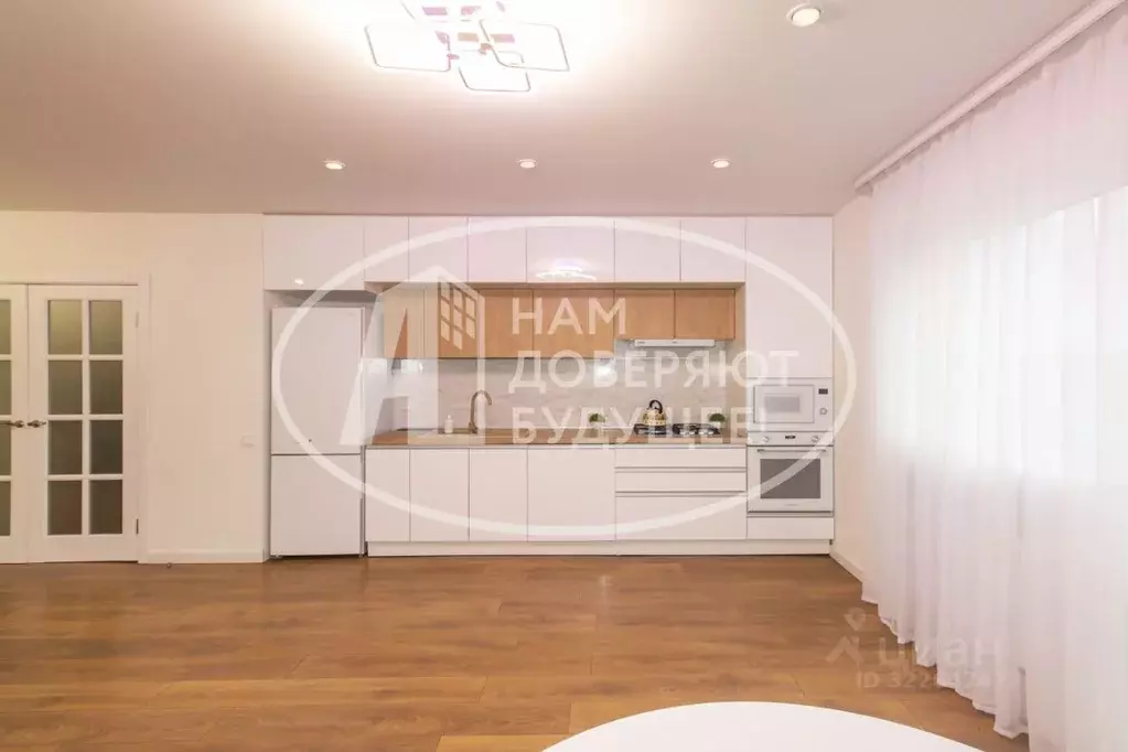 Дом в Пермский край, Чайковский городской округ, с. Большой Букор ул. ... - Фото 0