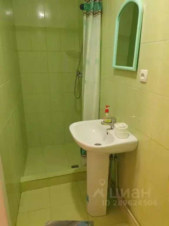 Комната Крым, Феодосия ул. Земская, 5 - Фото 2