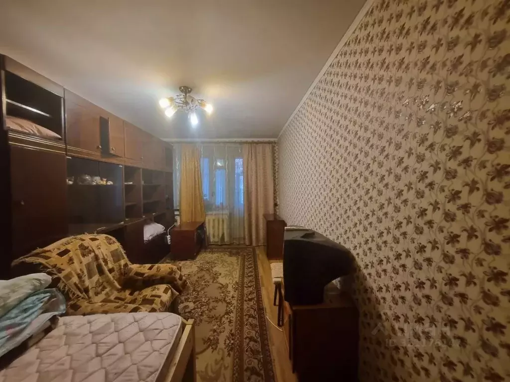 2-к кв. Татарстан, Зеленодольск Столичная ул., 2 (42.7 м) - Фото 0