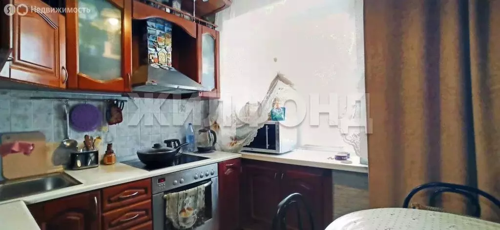 4-комнатная квартира: Новосибирск, улица Забалуева, 19 (61.3 м) - Фото 2