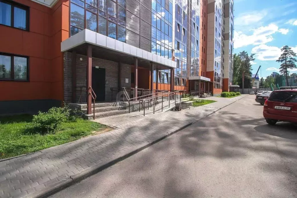 Студия Алтайский край, Барнаул тракт Змеиногорский, 82 (24.6 м) - Фото 2