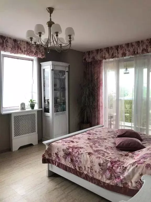 2-к кв. Ярославская область, Ярославль ул. Некрасова, 62 (76.0 м) - Фото 0