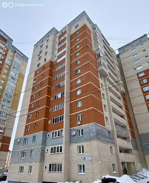 2-комнатная квартира: Киров, улица Архитектора Валерия Зянкина, 9к1 ... - Фото 1