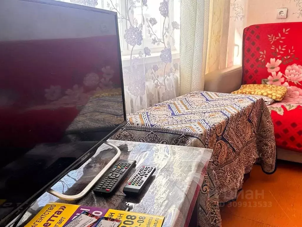 2-к кв. Магаданская область, Сокол пгт ул. Гагарина, 26 (56.0 м) - Фото 2