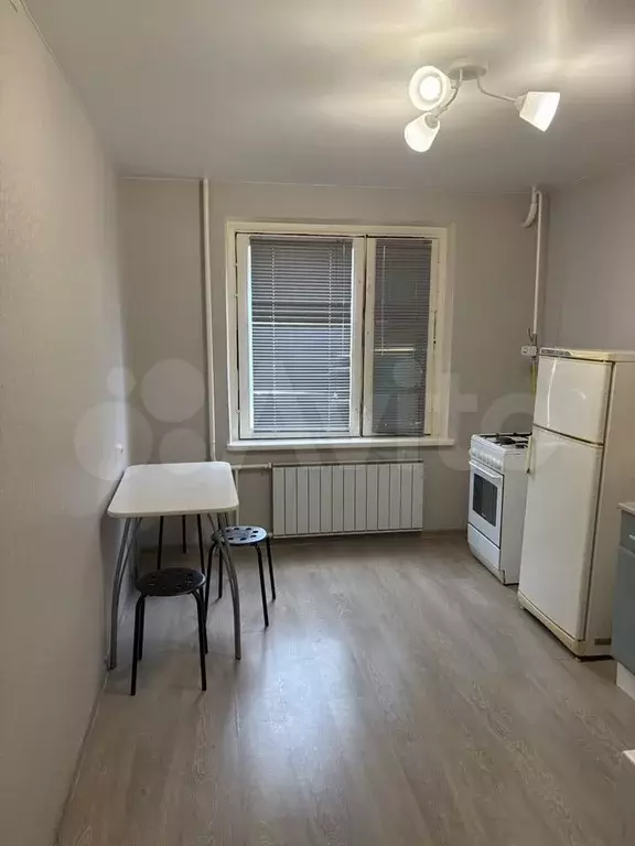 1-к. квартира, 41 м, 1/10 эт. - Фото 1
