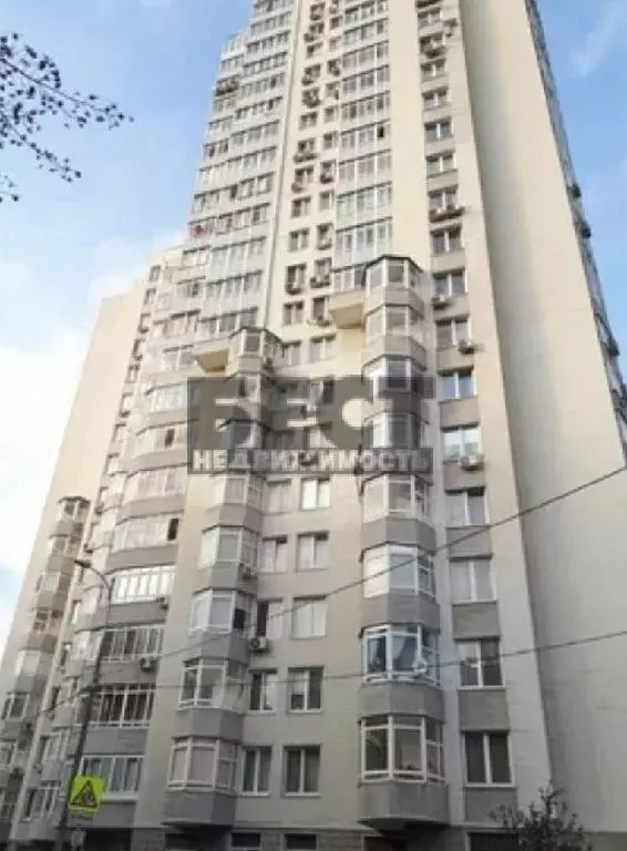 Продается 6-комнатная квартира - Фото 1
