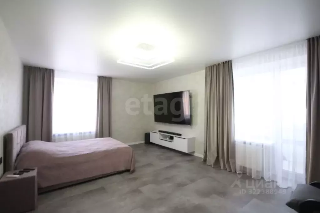 1-к кв. Ямало-Ненецкий АО, Новый Уренгой Восточный мкр, 3/2 (60.0 м) - Фото 1