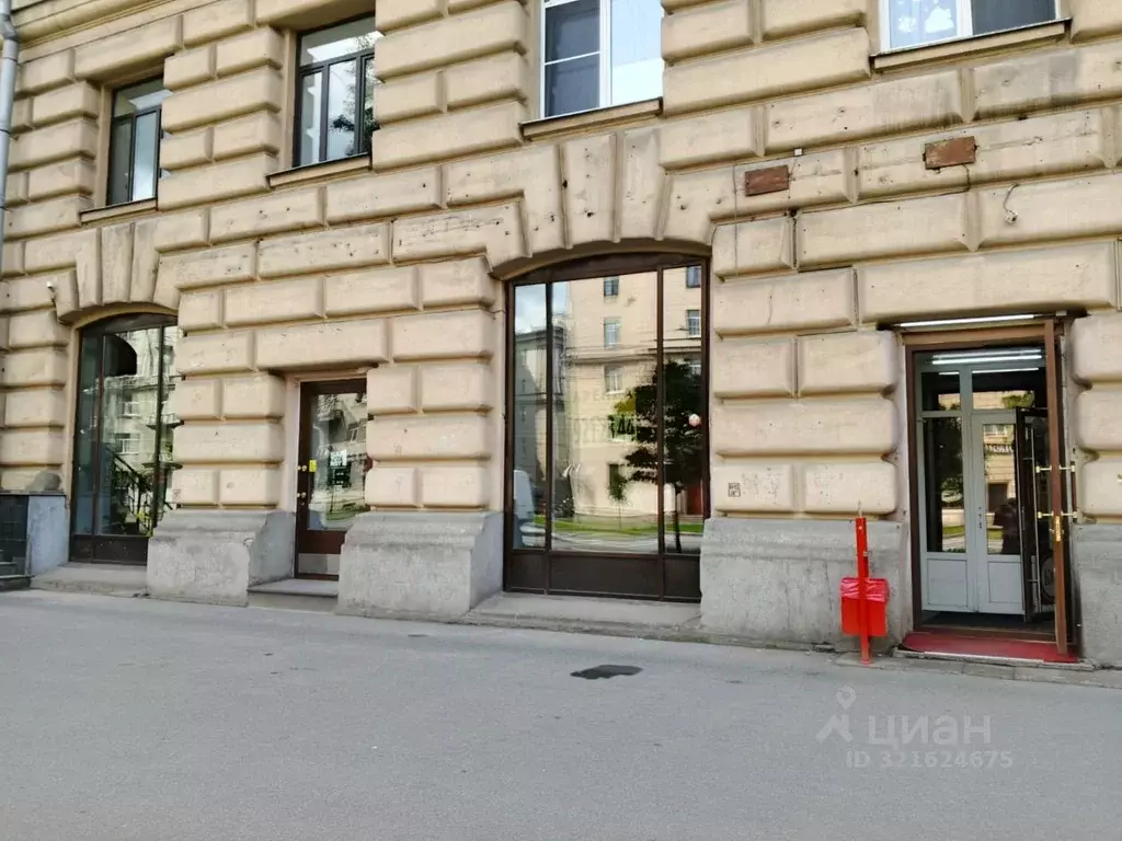 Торговая площадь в Санкт-Петербург просп. Стачек, 67К2 (97 м) - Фото 1