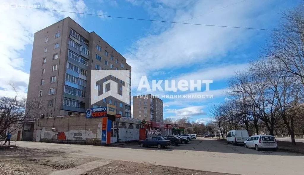 3-комнатная квартира: Иваново, проспект Строителей, 68А (70 м) - Фото 1