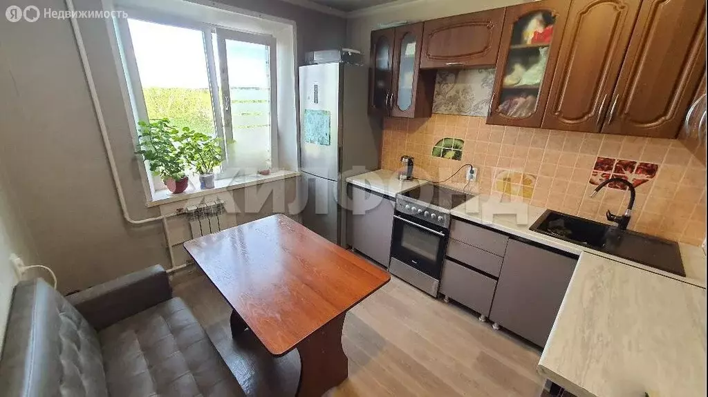 2-комнатная квартира: Абакан, улица Маршала Жукова, 3 (54 м) - Фото 1