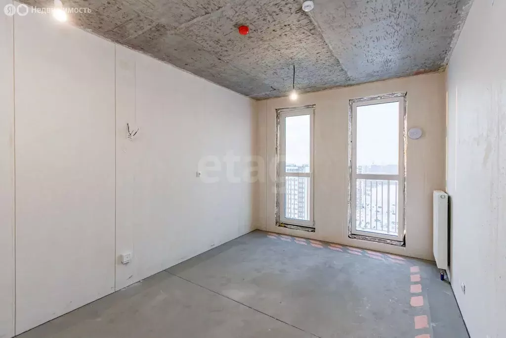 Квартира-студия: Тюмень, улица Вадима Бованенко, 7 (25 м) - Фото 0