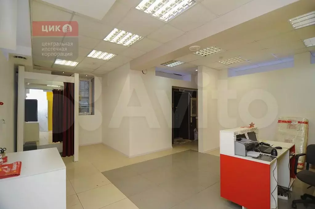 Продам офисное помещение, 70.8 м - Фото 1