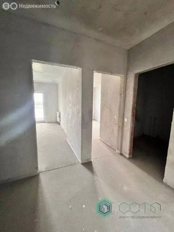 1-комнатная квартира: Калининград, Артиллерийская улица, 25А (42.4 м) - Фото 1