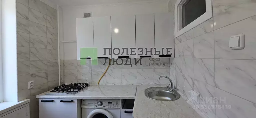 3-к кв. Севастополь ул. Павла Корчагина, 34 (64.0 м) - Фото 0