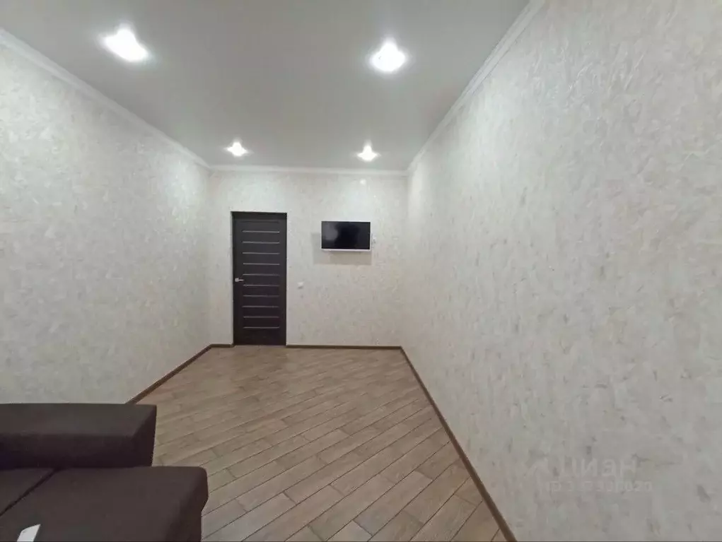 1-к кв. Краснодарский край, Абинск Ростовская ул., 108 (35.8 м) - Фото 1