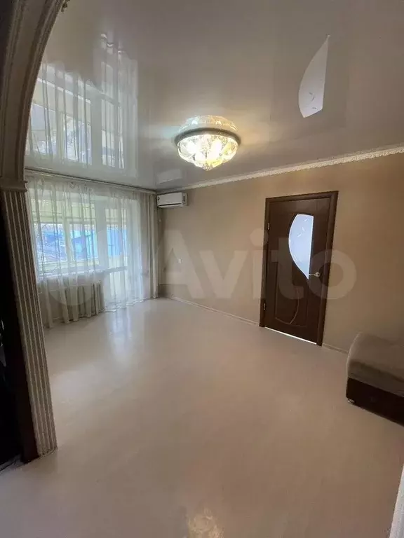 2-к. квартира, 42 м, 4/4 эт. - Фото 0
