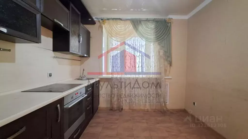 2-к кв. Белгородская область, Старый Оскол Дубрава мкр, 3 кв-л, 1 ... - Фото 1